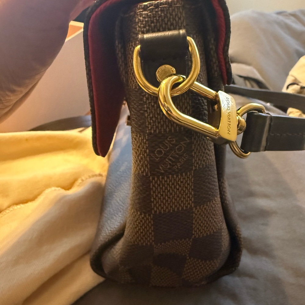Louis Vuitton Damier Ebene Croisette Crossbody with Gold Hardware - Picture 13 of 15